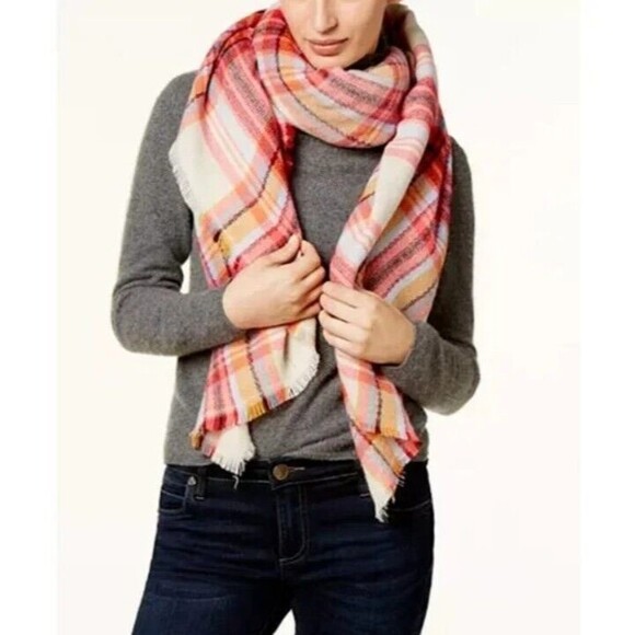 Collection XIIX Accessories - NEW Collection Eighteen The Runway Wrap College Plaid Super Soft Cream Color